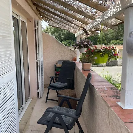 Grand Moderne 3km De Apartment Grimaud